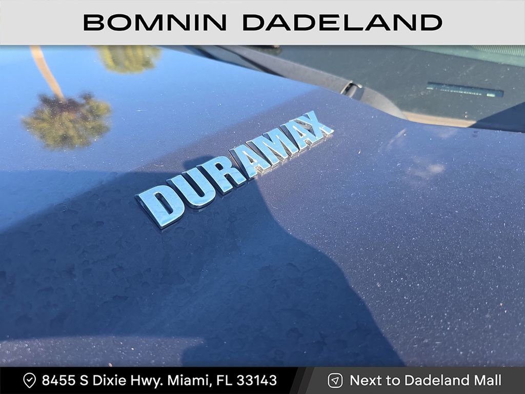 Used 2023 Chevrolet Silverado 1500 LTZ image 9