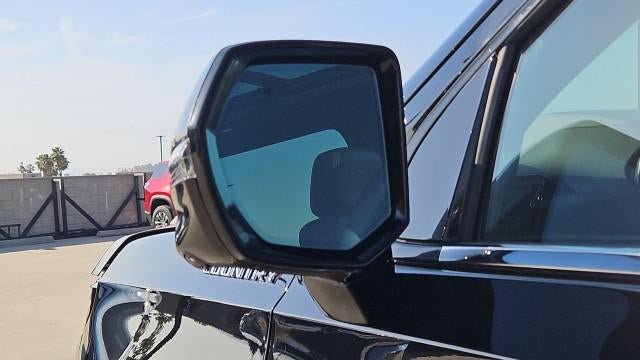 New 2026 Chevrolet Suburban High Country w/ LPO, Get Active Package RWD image 21