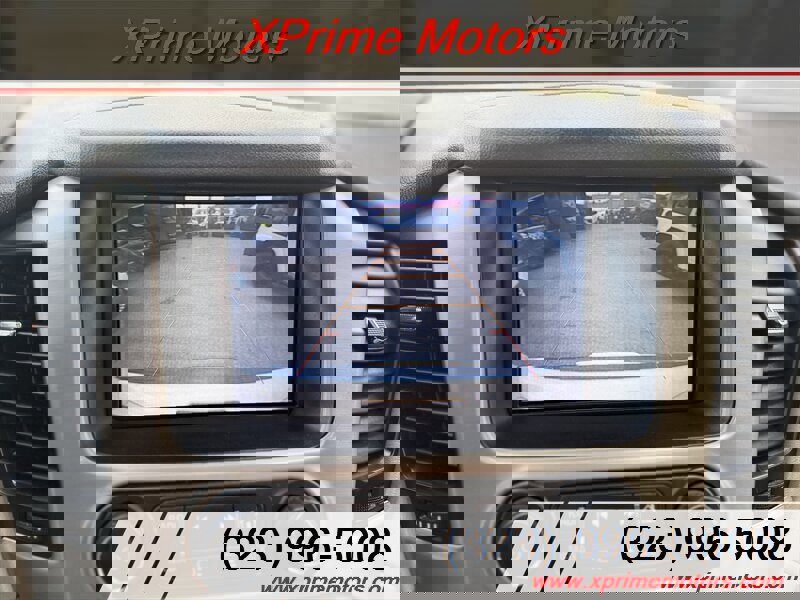 Used 2015 GMC Yukon Denali w/ Premium Package image 27