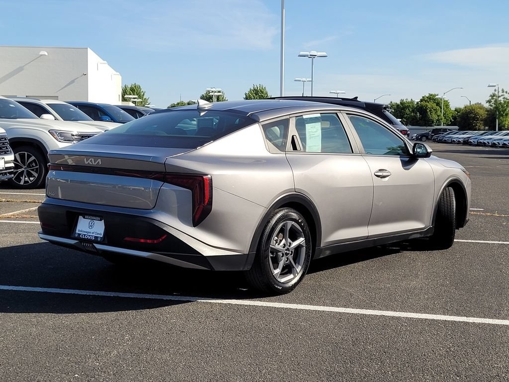 Used 2025 Kia K4 FWD image 6