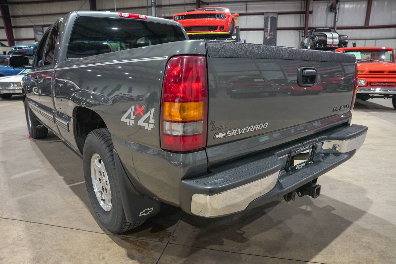 Used 1999 Chevrolet Silverado 1500 LS w/ Firm Ride Suspension Pkg AWD/4WD image 6