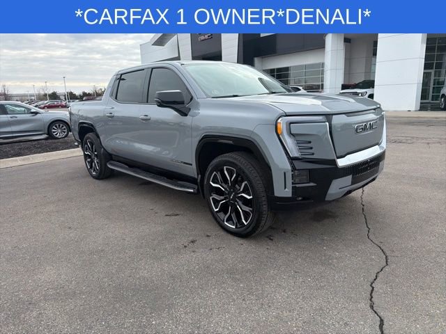 Used 2024 GMC Sierra EV Denali image 2