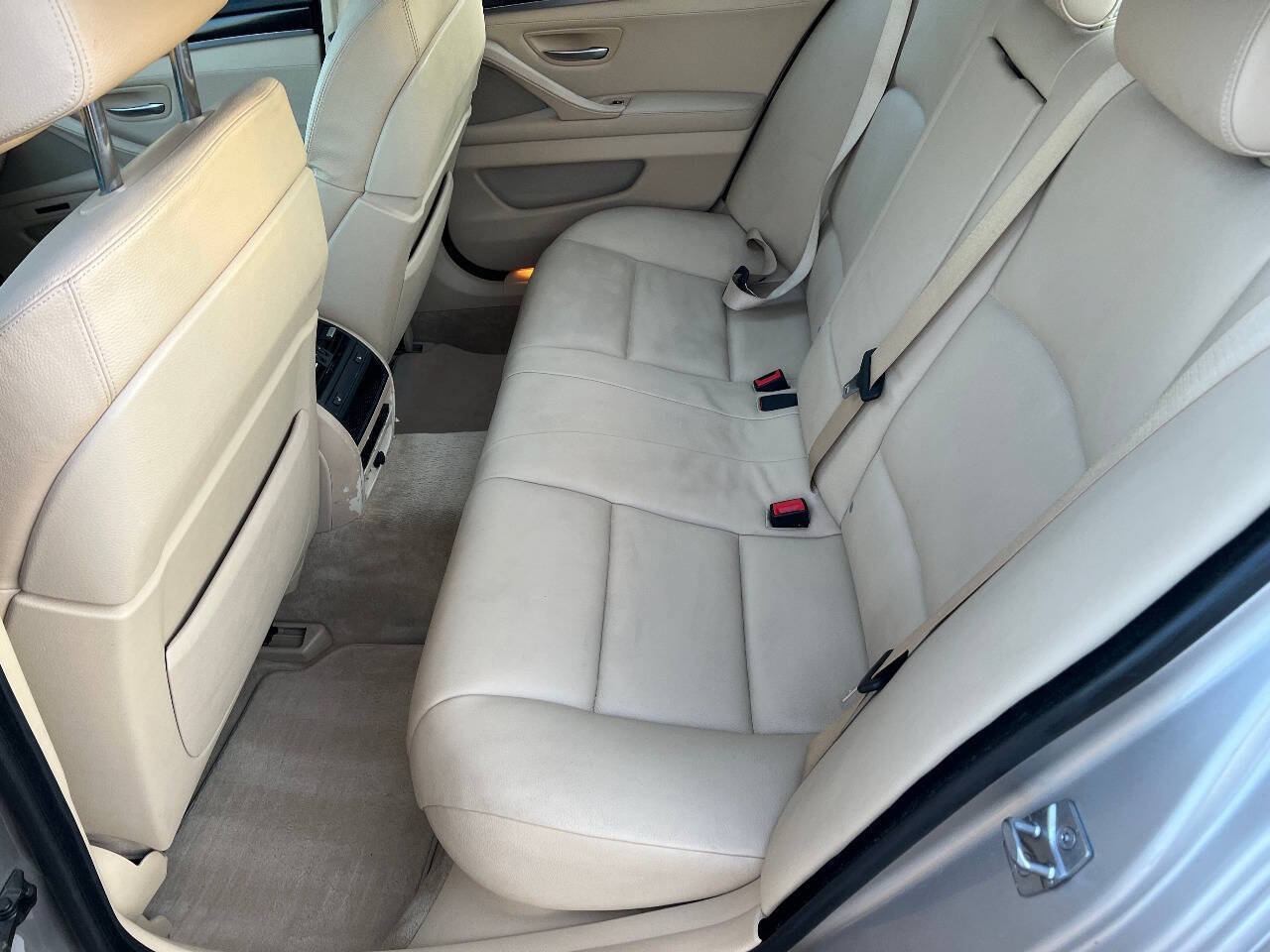 Used 2011 BMW 535i xDrive Sedan AWD/4WD image 19