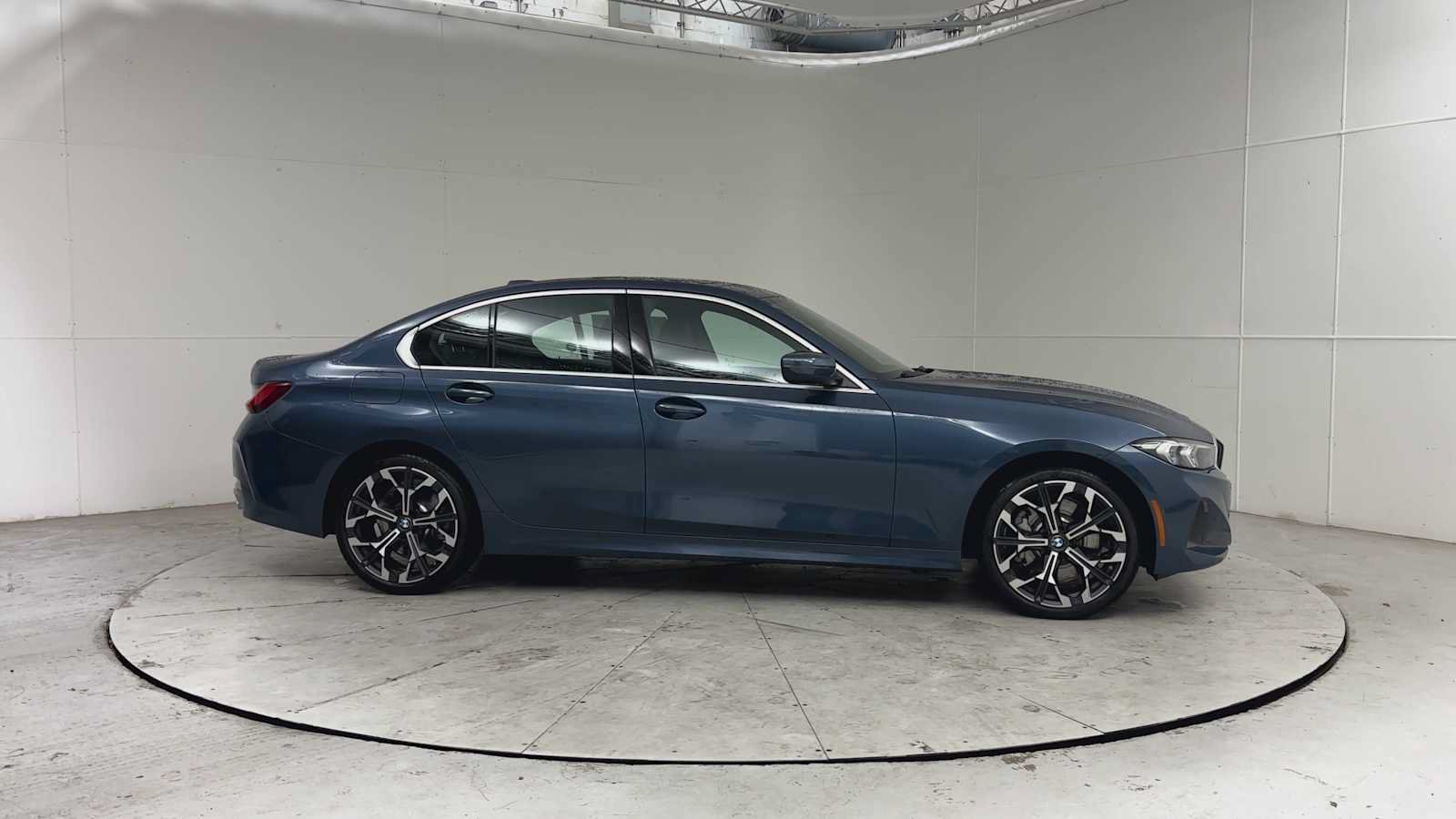 New 2026 BMW 330i xDrive Sedan w/ Premium Package AWD/4WD image 3