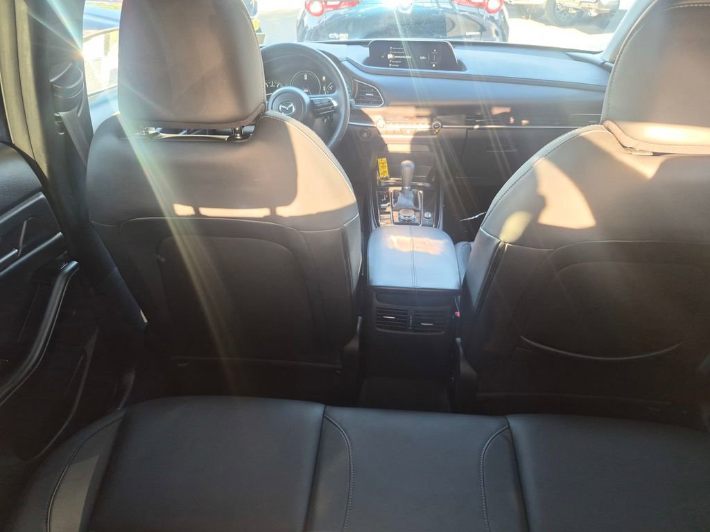 Certified 2025 MAZDA CX-30 AWD 2.5 S w/ Select Sport Pkg image 9