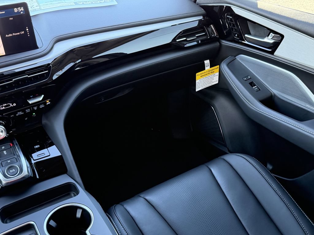 New 2026 Acura MDX w/ Technology Package FWD image 16
