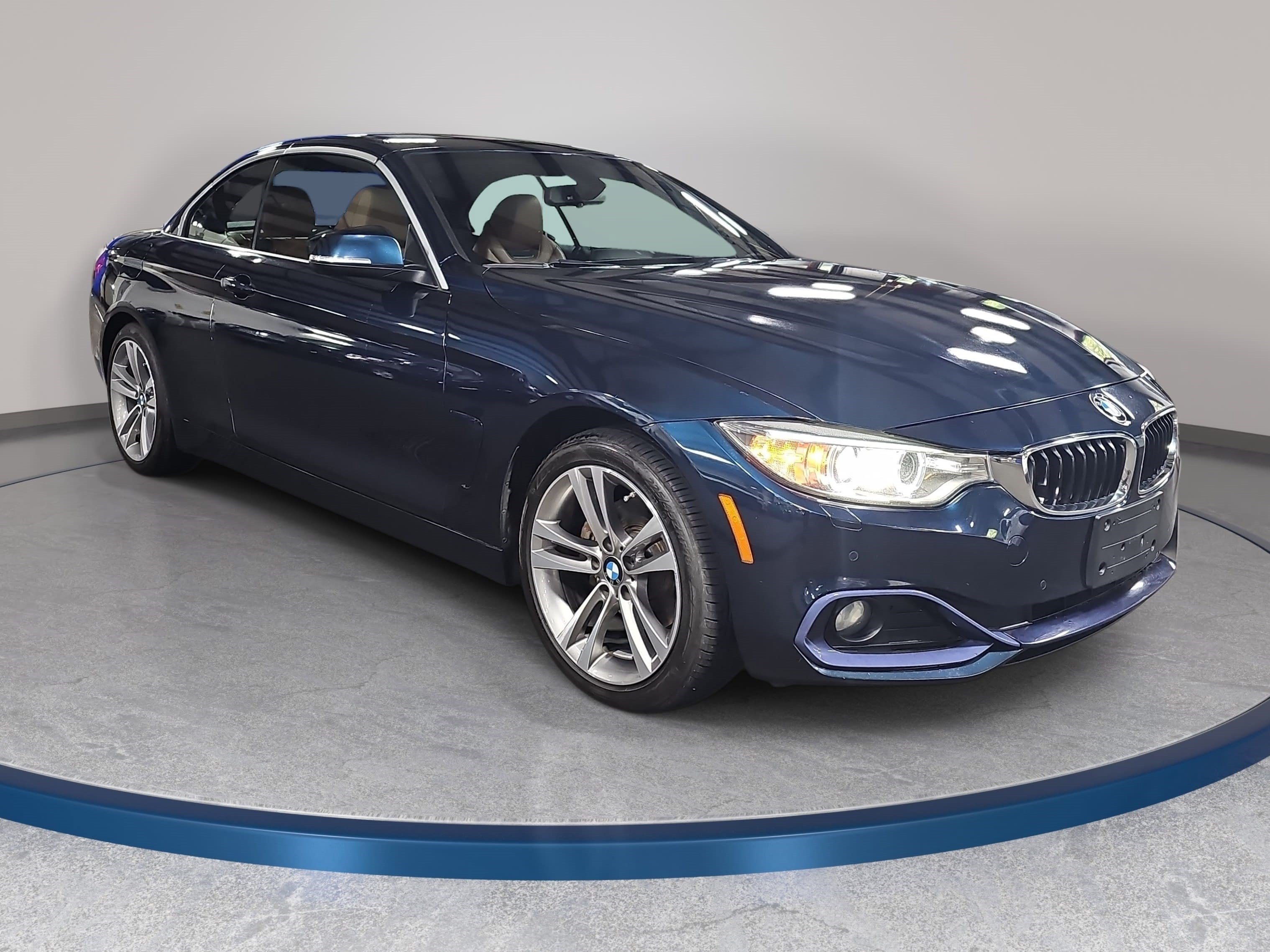 Used 2017 BMW 430i xDrive Convertible AWD/4WD image 3