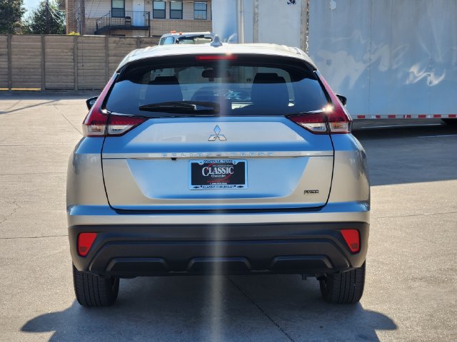 Used 2025 Mitsubishi Eclipse Cross LE AWD/4WD image 14