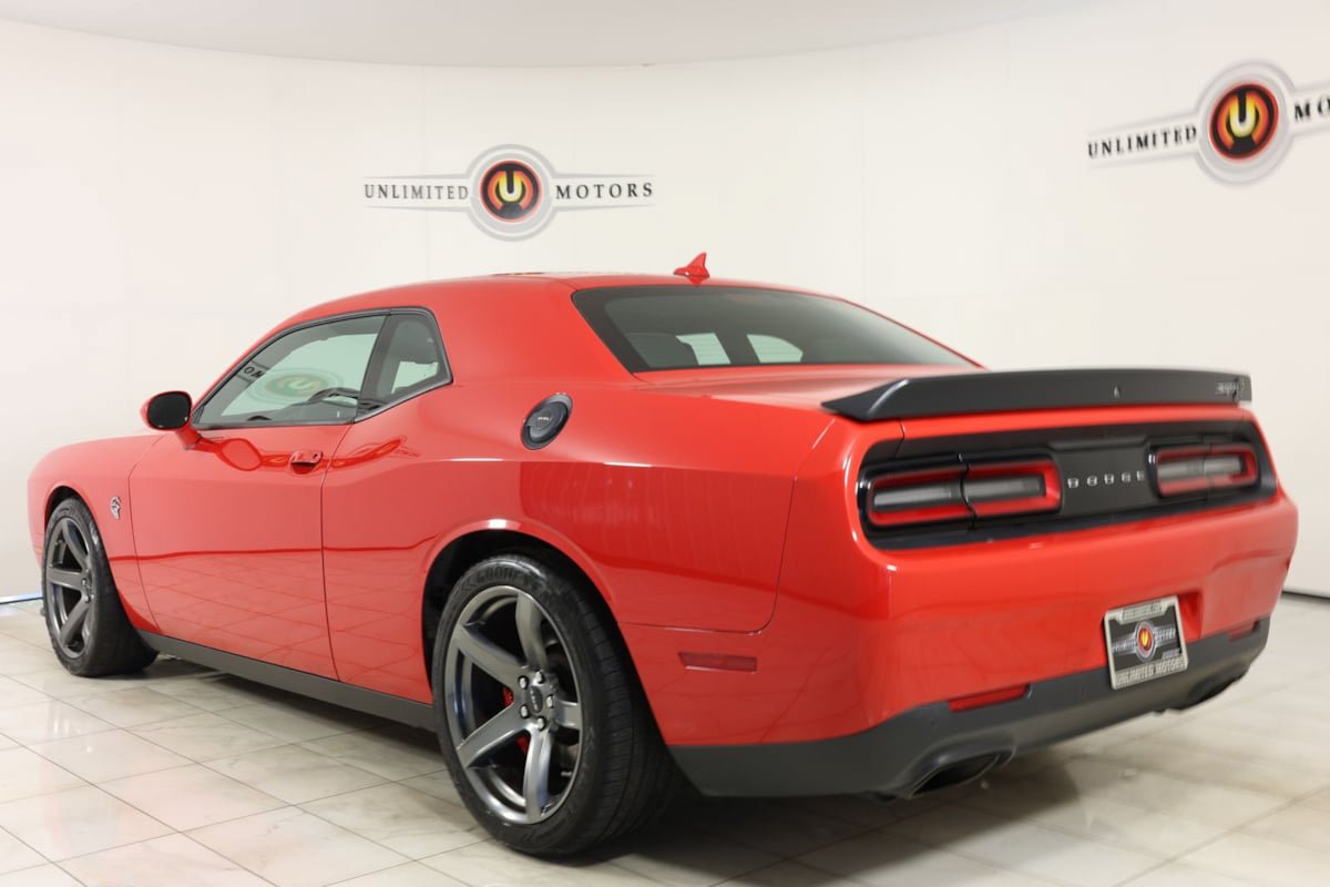 Used 2021 Dodge Challenger SRT Hellcat w/ Plus Package RWD image 4