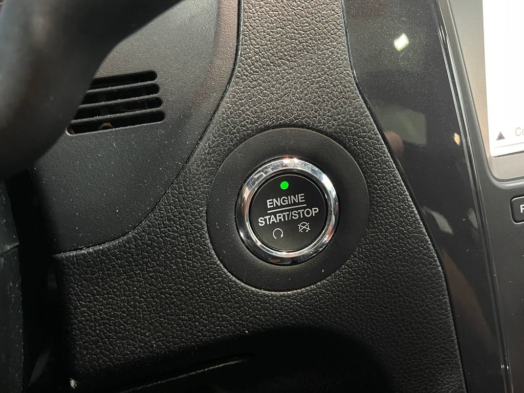 Used 2019 Ford Explorer XLT w/ Equipment Group 202A image 21