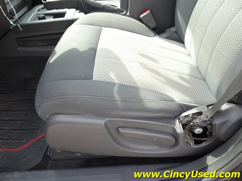 Used 2010 Dodge Nitro Heat AWD/4WD image 24