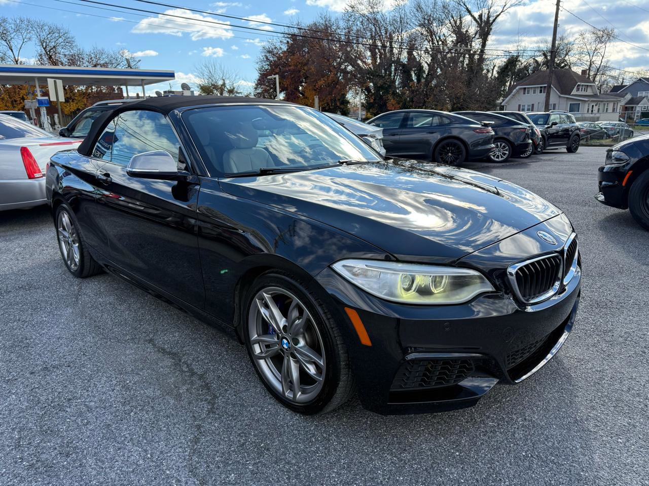 Used 2015 BMW M235i Convertible RWD image 11
