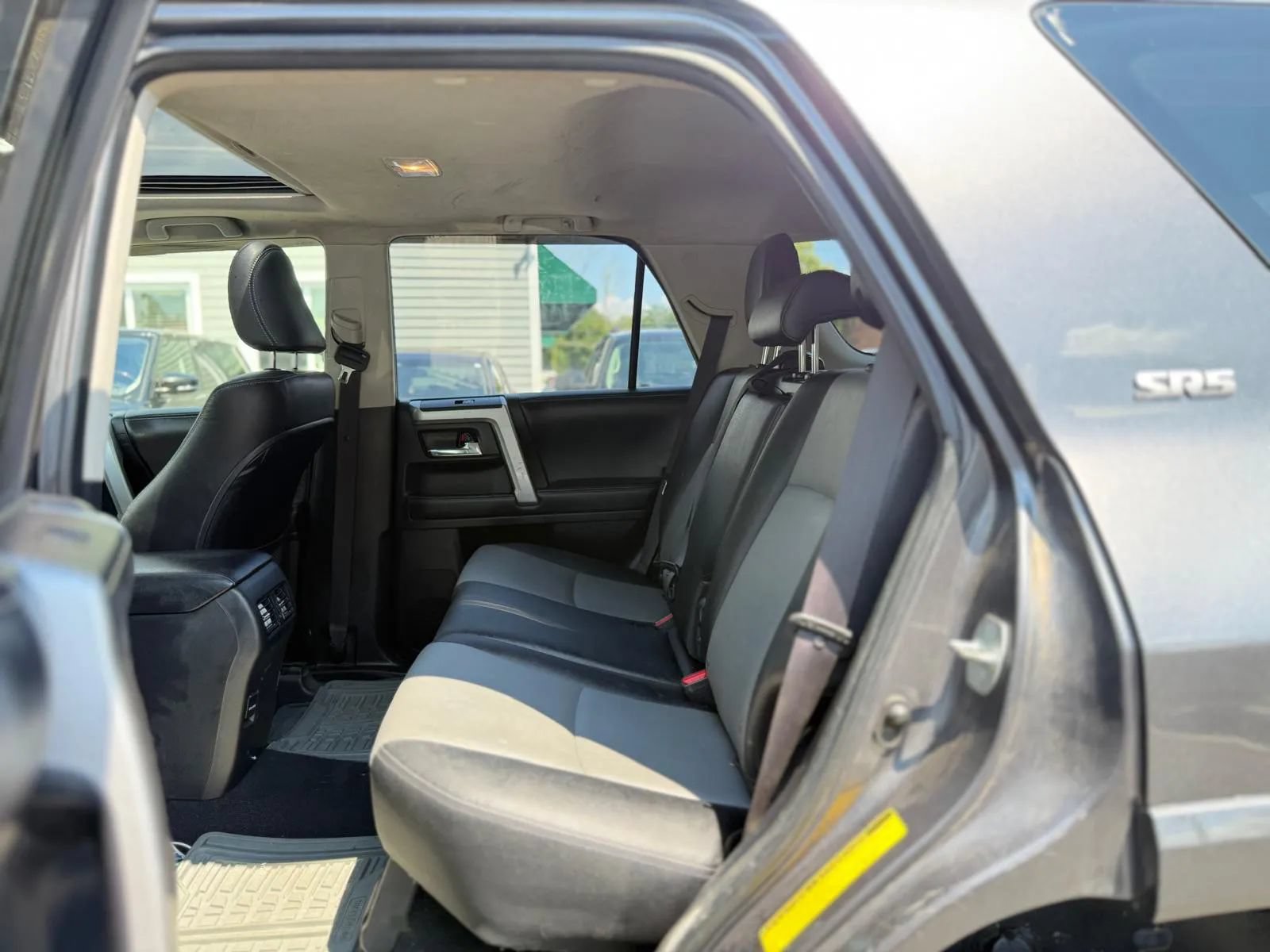 Used 2017 Toyota 4Runner SR5 Premium AWD/4WD image 14