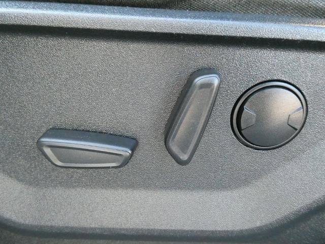 Certified 2023 Ford F150 XLT w/ Equipment Group 302A High image 23