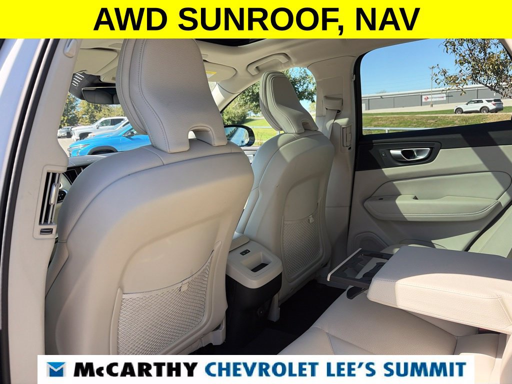 Used 2024 Volvo XC60 B5 Plus AWD/4WD image 39