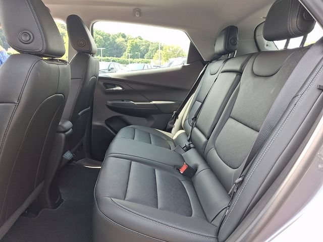 Used 2023 Chevrolet Bolt LT w/ Infotainment Package FWD image 21