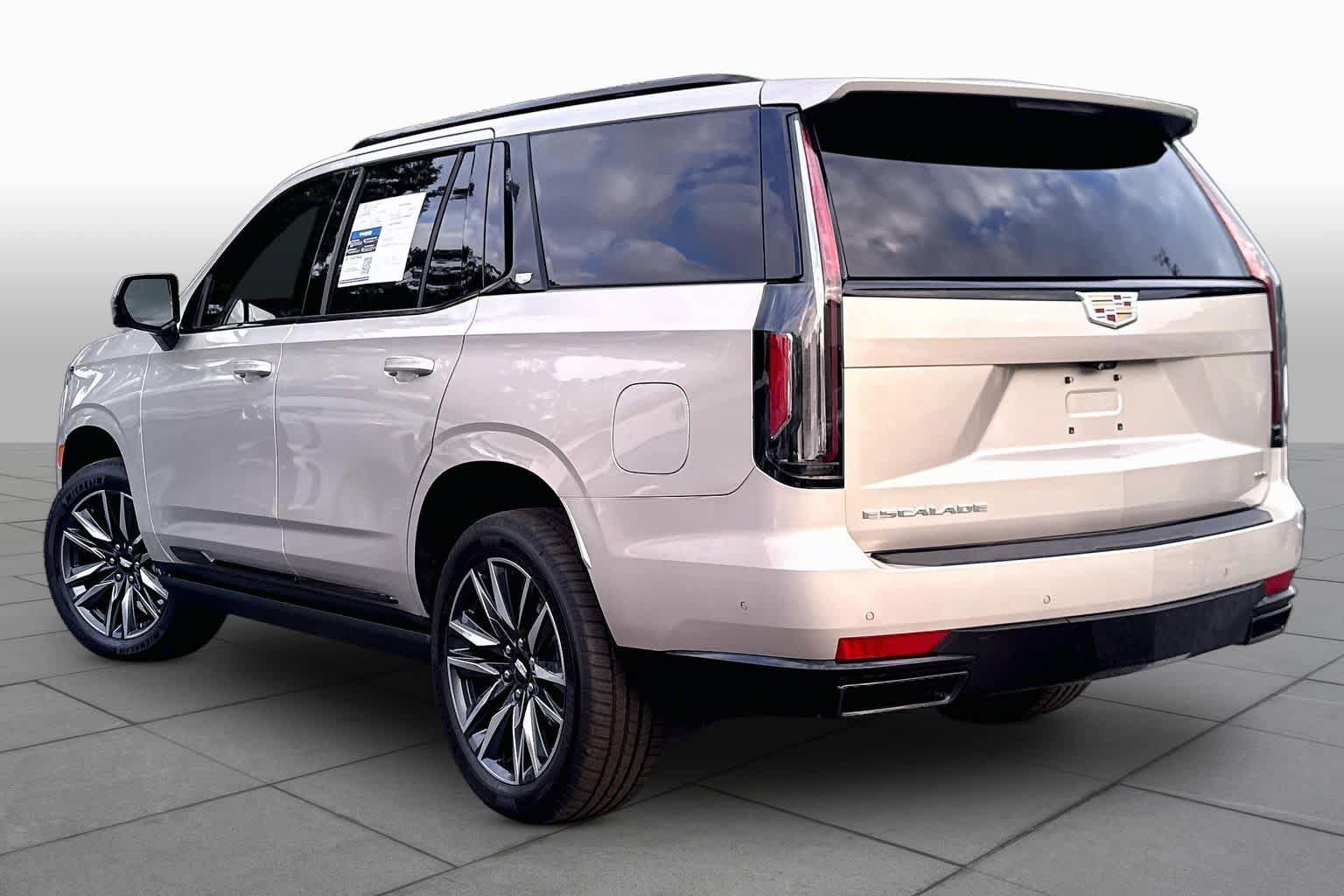 Used 2021 Cadillac Escalade Sport w/ Driver Assist Tech Package AWD/4WD image 11