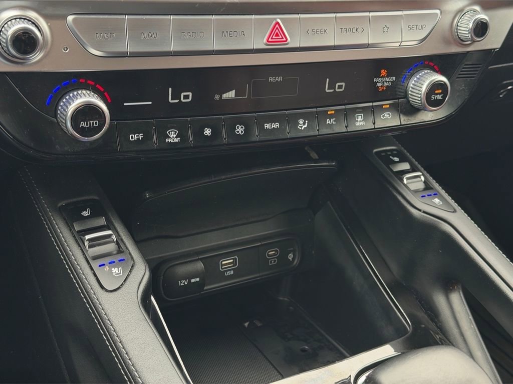 Used 2023 Kia Telluride EX w/ EX Captain's Chair Package image 25