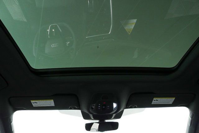 New 2025 Audi SQ5 Premium Plus image 20