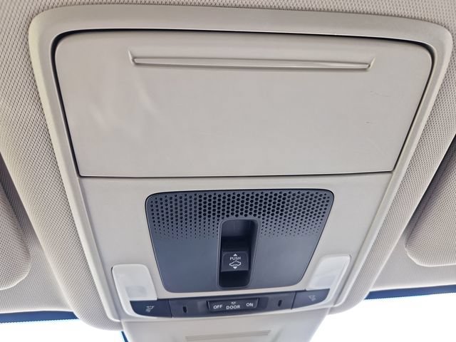 Used 2025 Honda CR-V EX-L image 47