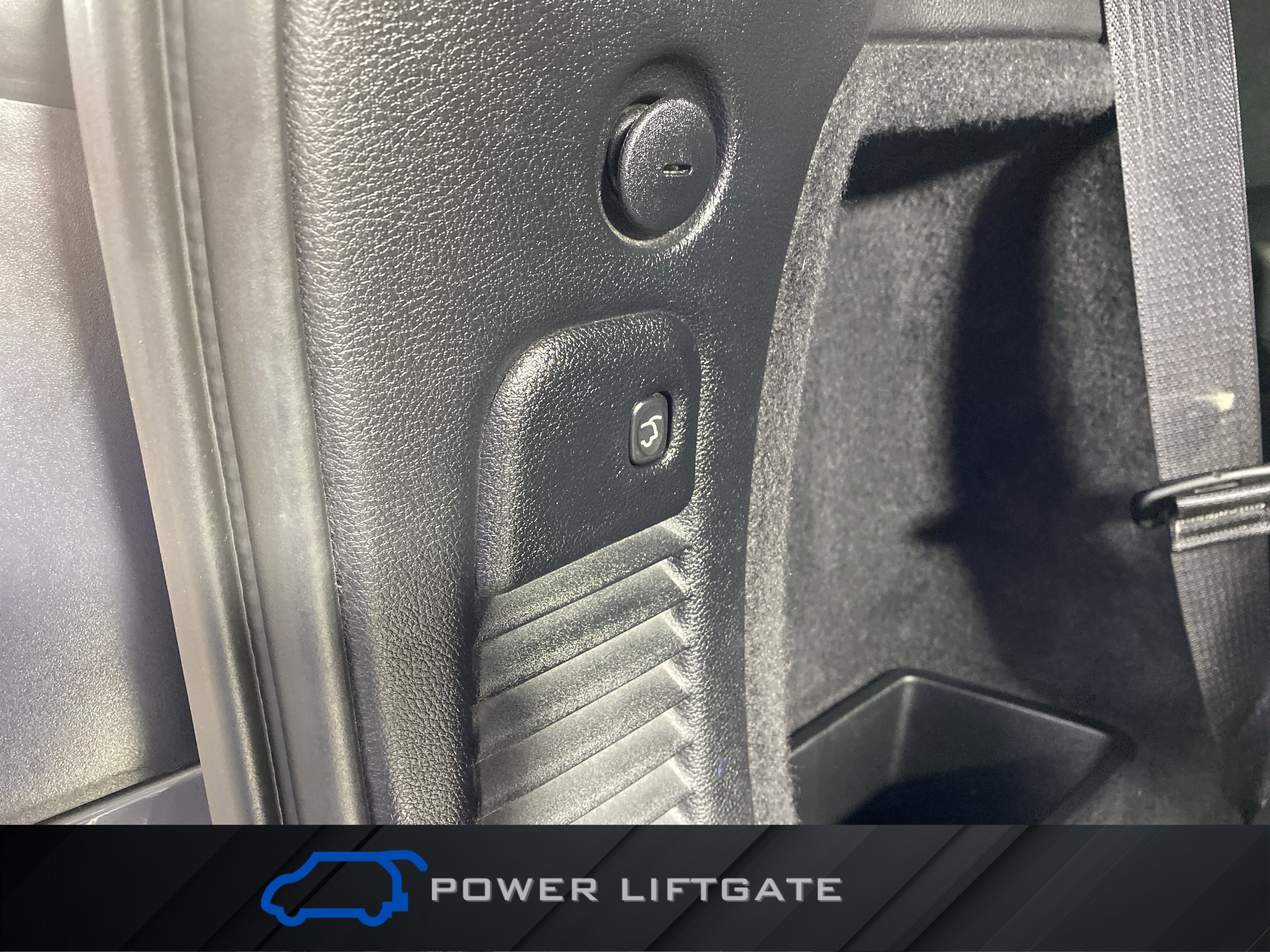 Used 2022 Dodge Durango GT image 36