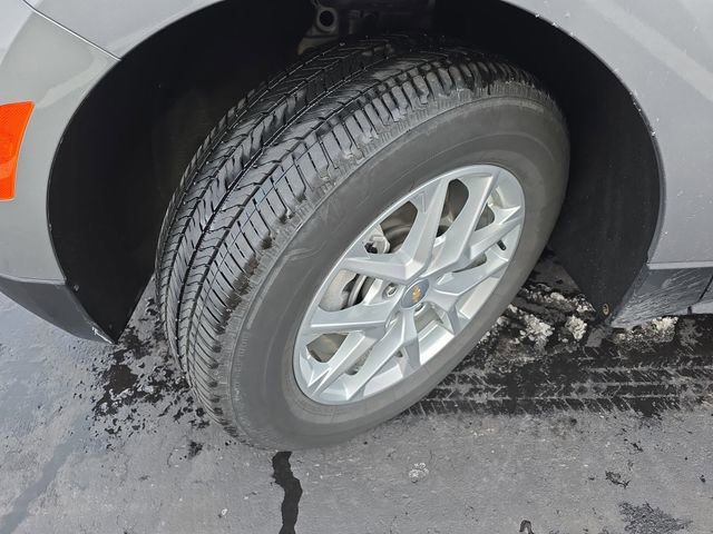Used 2024 Chevrolet Equinox LT image 32