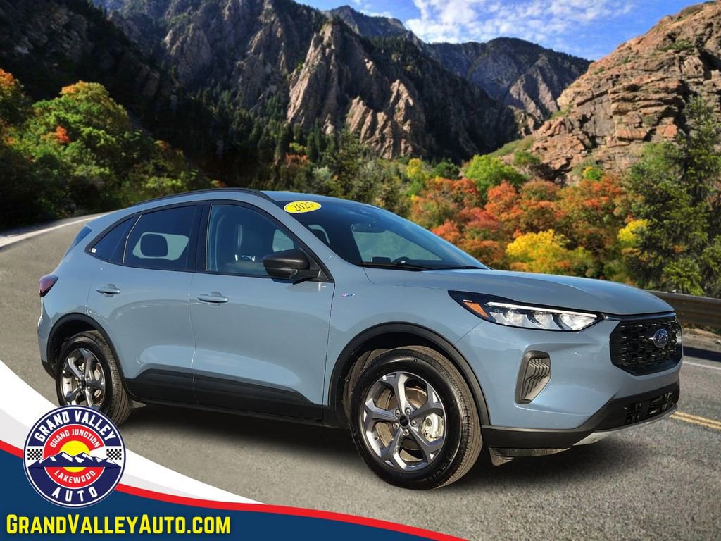 Used 2025 Ford Escape ST-Line