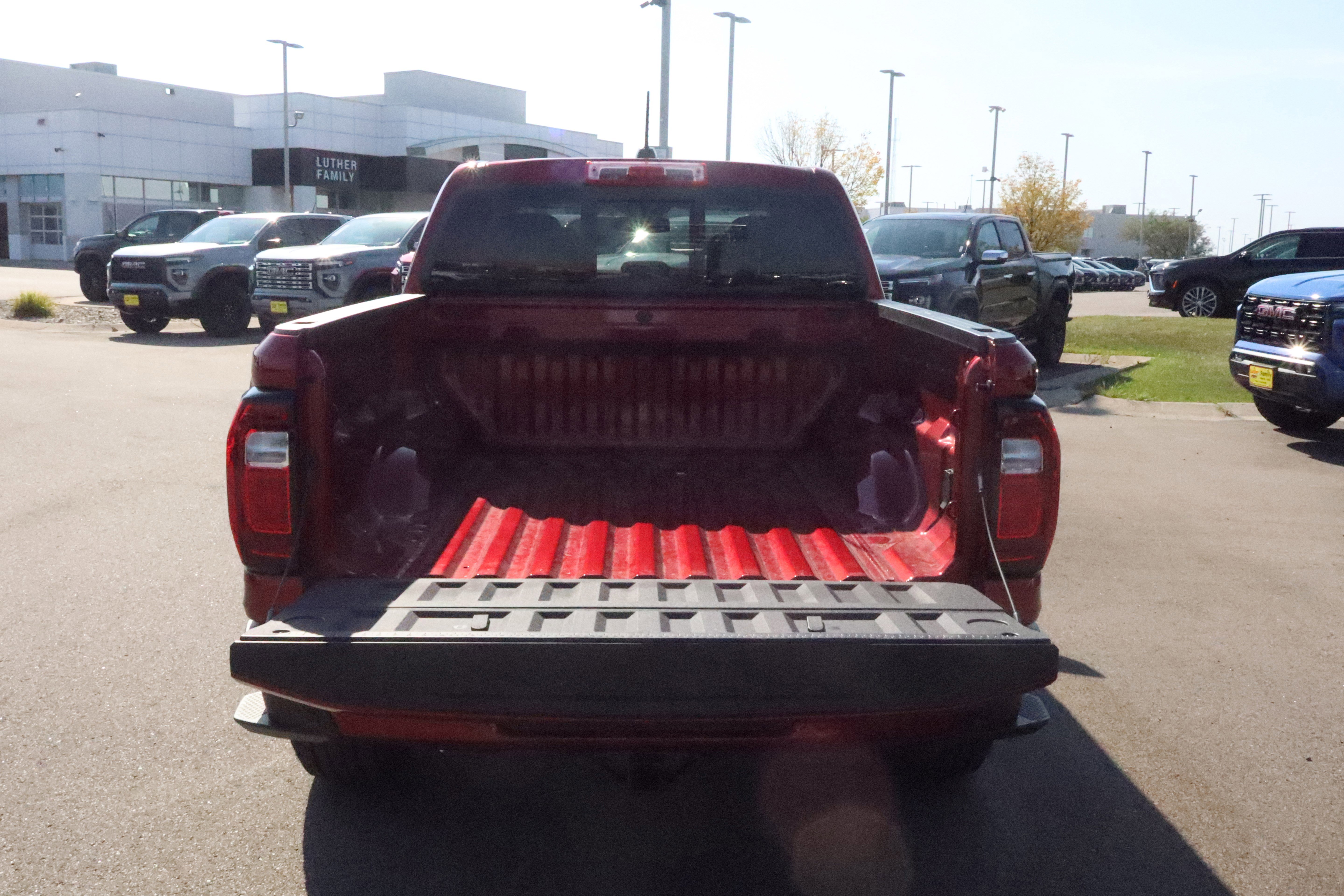 New 2025 GMC Canyon Elevation w/ Convenience Package image 16