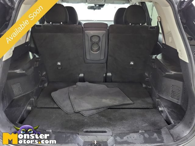 Used 2019 Nissan Rogue SV AWD/4WD image 8