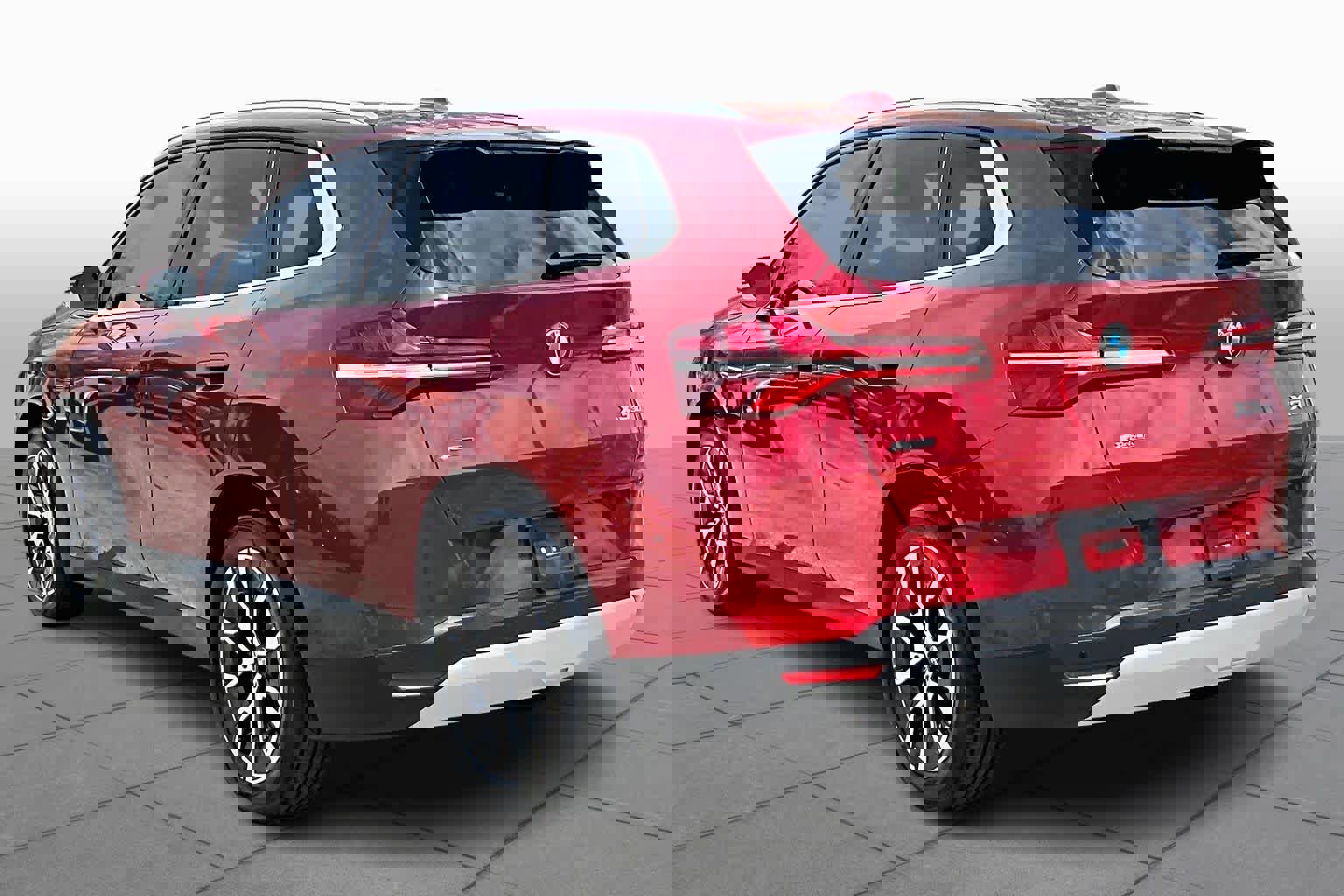 Used 2026 BMW X3 xDrive30 w/ Premium Package image 12