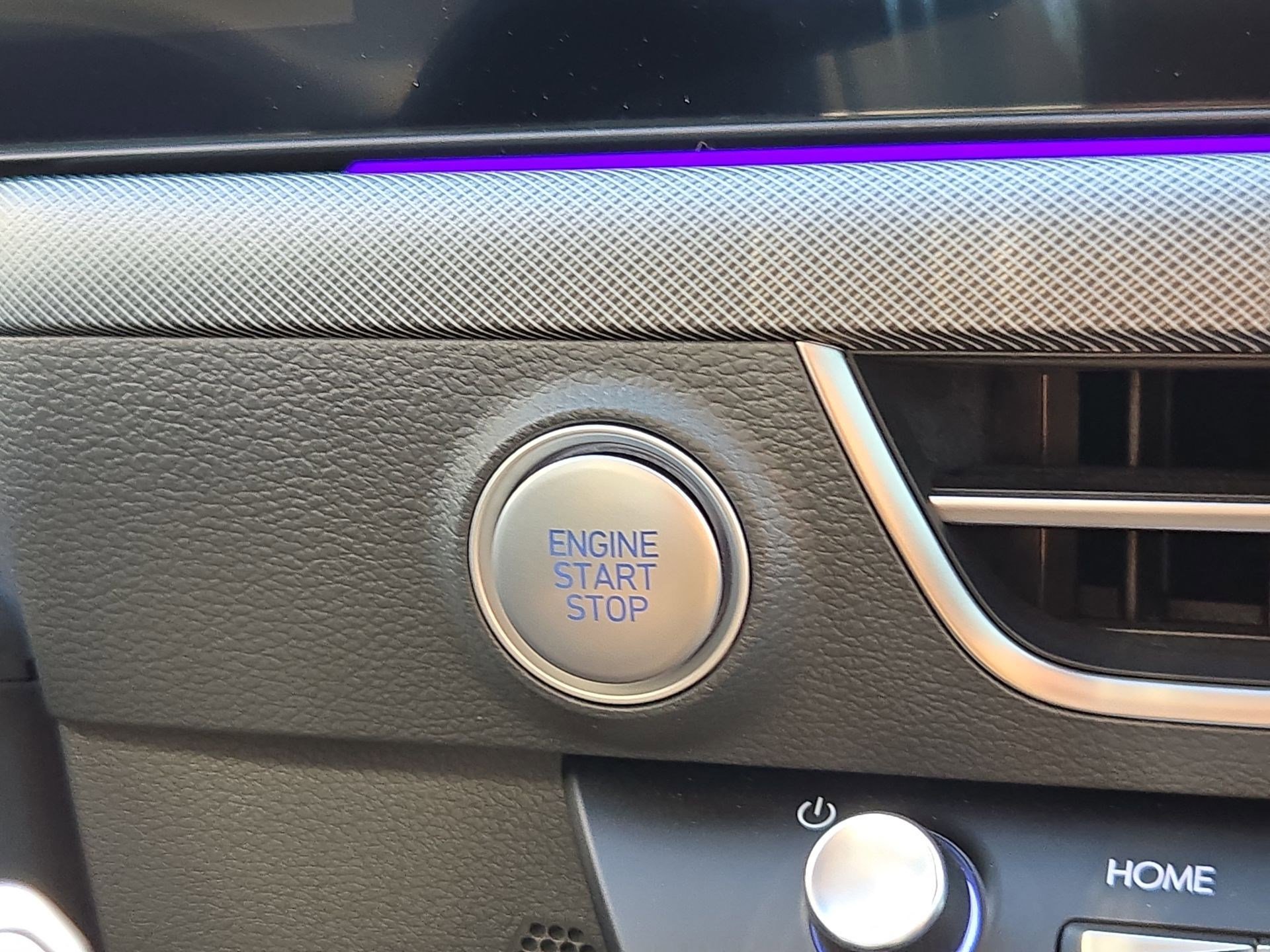 Used 2025 Hyundai Sonata Limited image 20