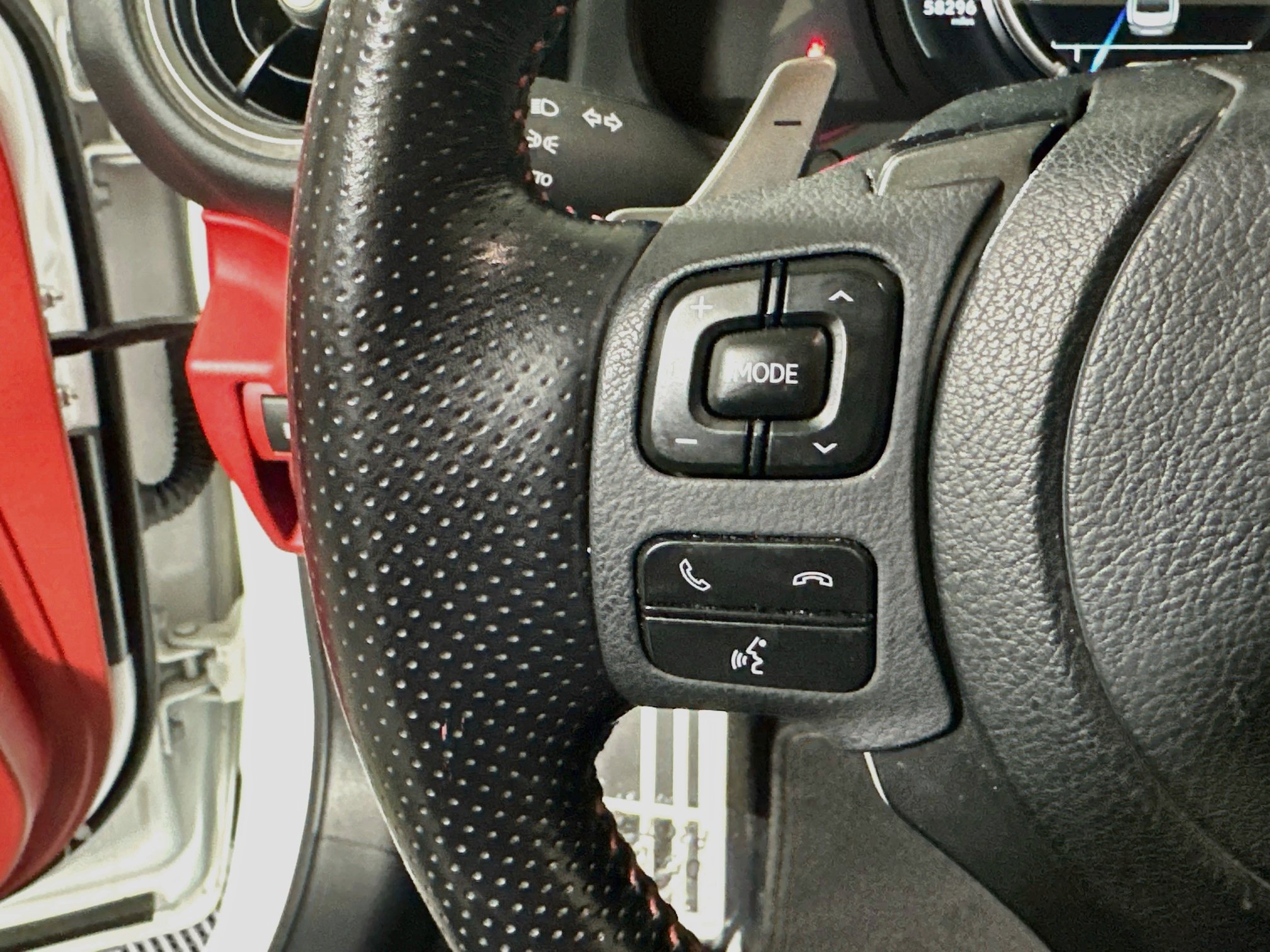 Used 2022 Lexus IS 350 F Sport w/ Navigation Package RWD image 16
