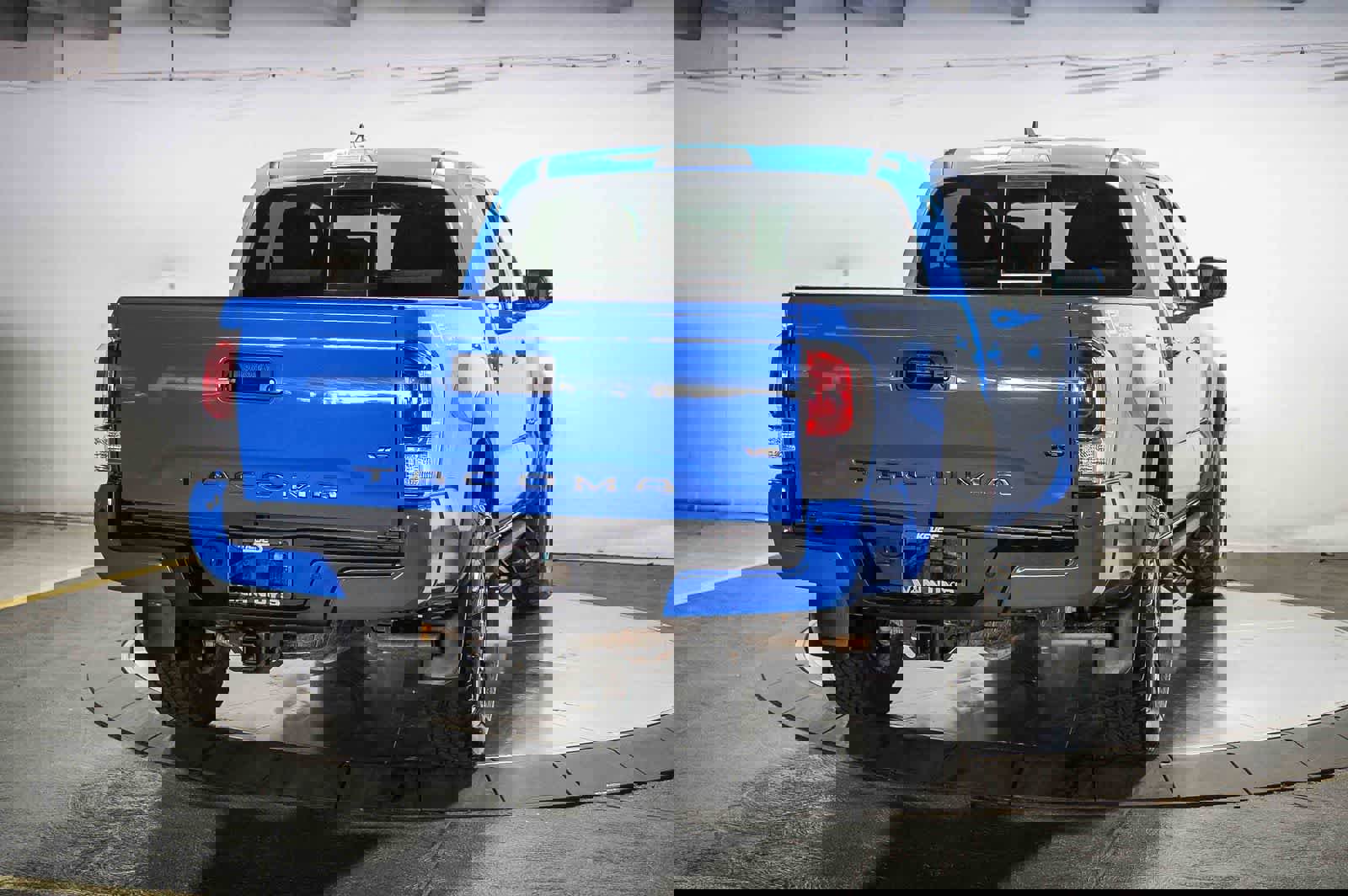 Certified 2020 Toyota Tacoma TRD Off-Road w/ Technology Package AWD/4WD image 7