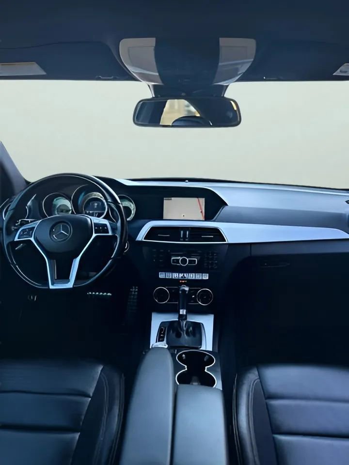 Used 2013 Mercedes-Benz C 250 Coupe image 23