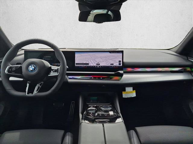 New 2027 BMW i5 eDrive40 w/ M Sport Package RWD image 15