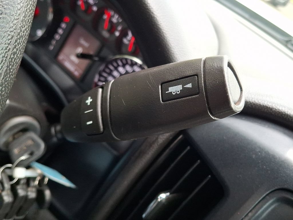 Used 2018 GMC Sierra 2500 4x4 Crew Cab w/ Sierra Convenience Package image 16