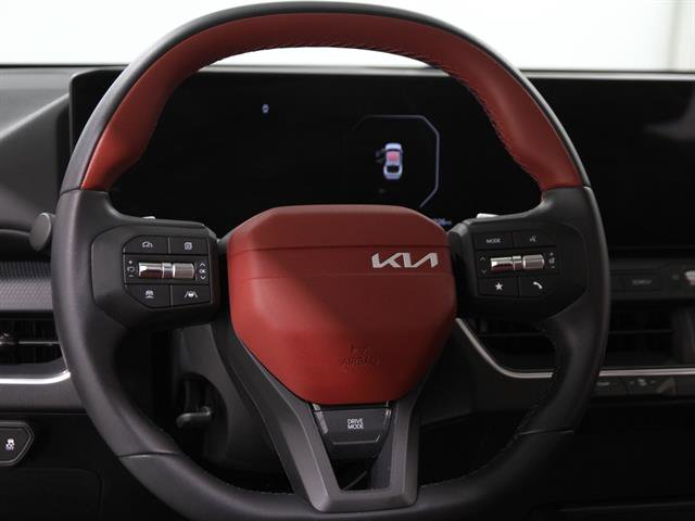 Used 2025 Kia K4 GT-Line w/ GT-Line Premium Package image 7