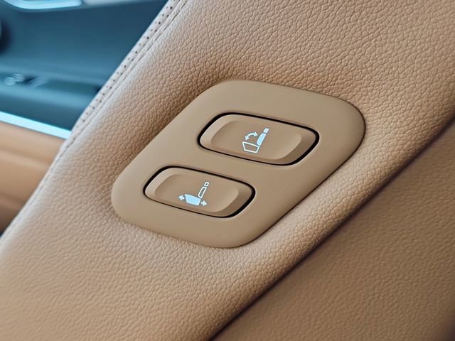 New 2026 Genesis GV80 2.5T Prestige AWD/4WD image 13