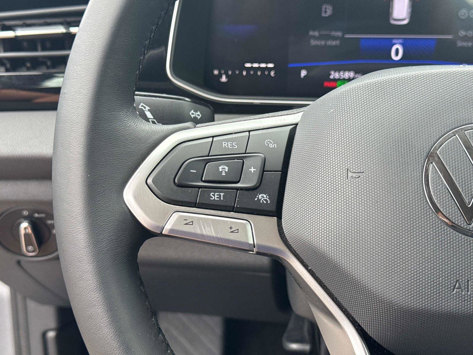 Used 2025 Volkswagen Jetta S image 27