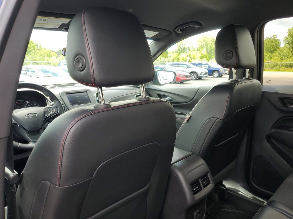 Used 2023 Chevrolet Equinox RS w/ LPO, Floor Liner Package AWD/4WD image 27