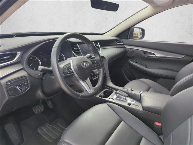 Used 2023 INFINITI QX50 Pure AWD/4WD image 5