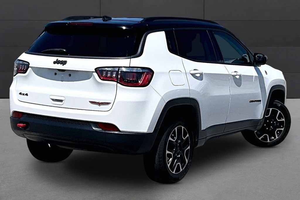 Used 2020 Jeep Compass Trailhawk AWD/4WD image 2