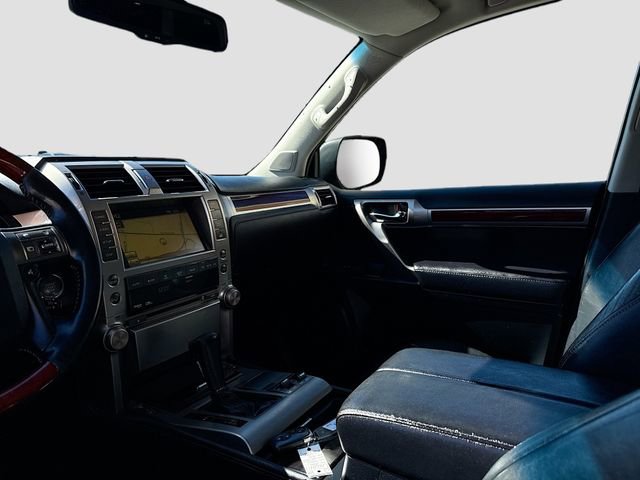 Used 2010 Lexus GX 460 image 25