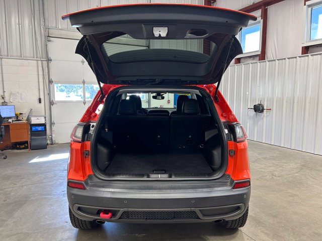 Used 2021 Jeep Cherokee Trailhawk AWD/4WD image 18