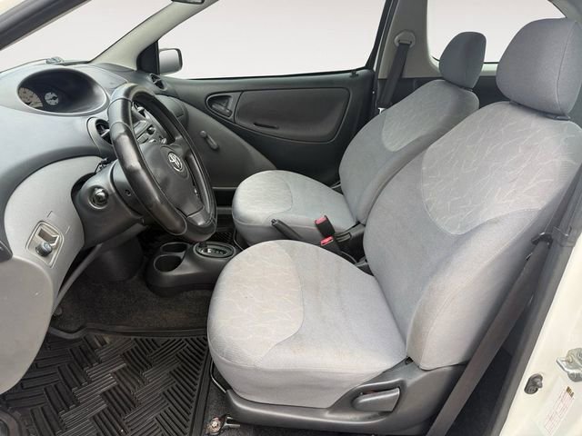 Used 2004 Toyota Echo Coupe image 9