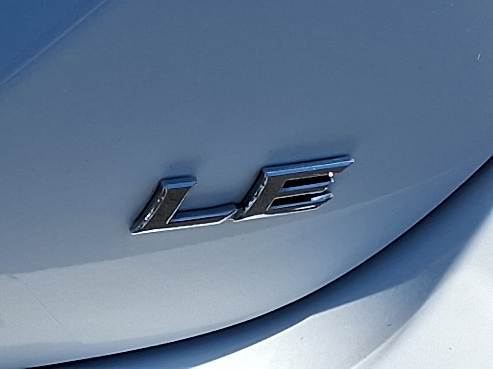 Used 2020 Toyota Camry LE image 30