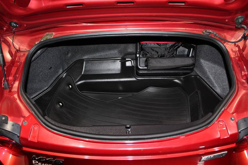 Used 2016 MAZDA MX-5 Miata Grand Touring RWD image 27
