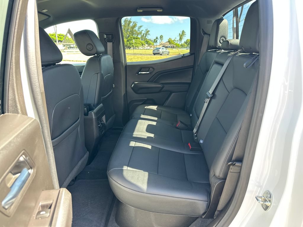 Used 2023 GMC Canyon Elevation w/ Elevation Premium Package AWD/4WD image 19