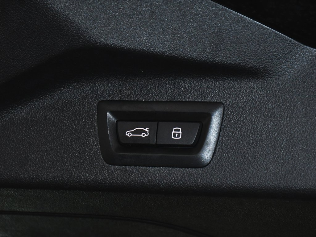 Used 2024 BMW X7 xDrive40i image 87