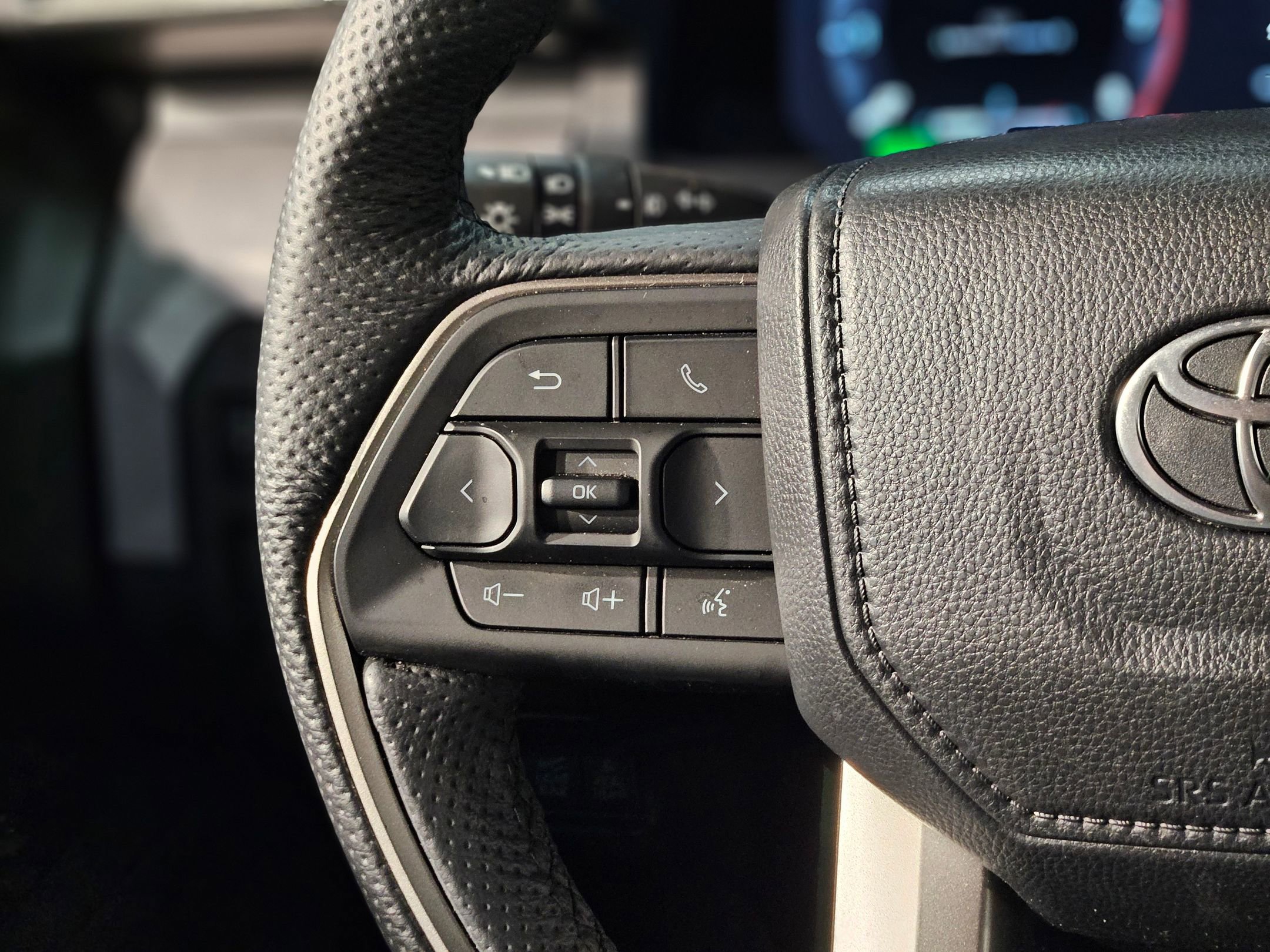 Used 2024 Toyota Tacoma 4x4 Double Cab Hybrid image 27